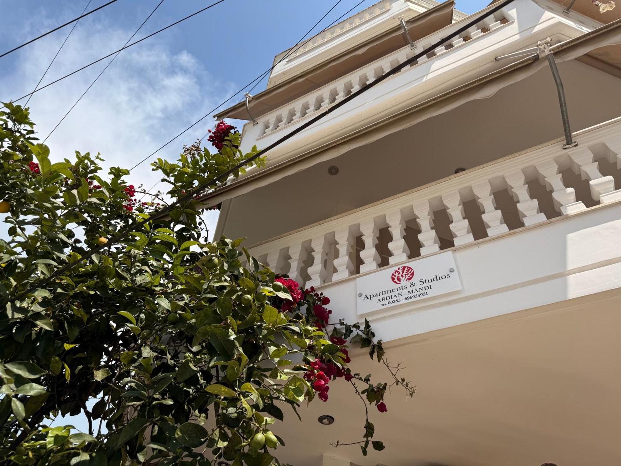 Apartments & Studios Ardian-Mandi Sarande-Albania Екстер'єр фото